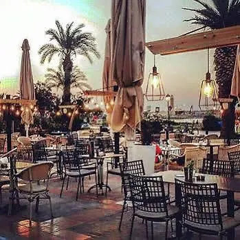 **** מלון דירות העיירה רתימנו Civitas Suites Hotel יוון